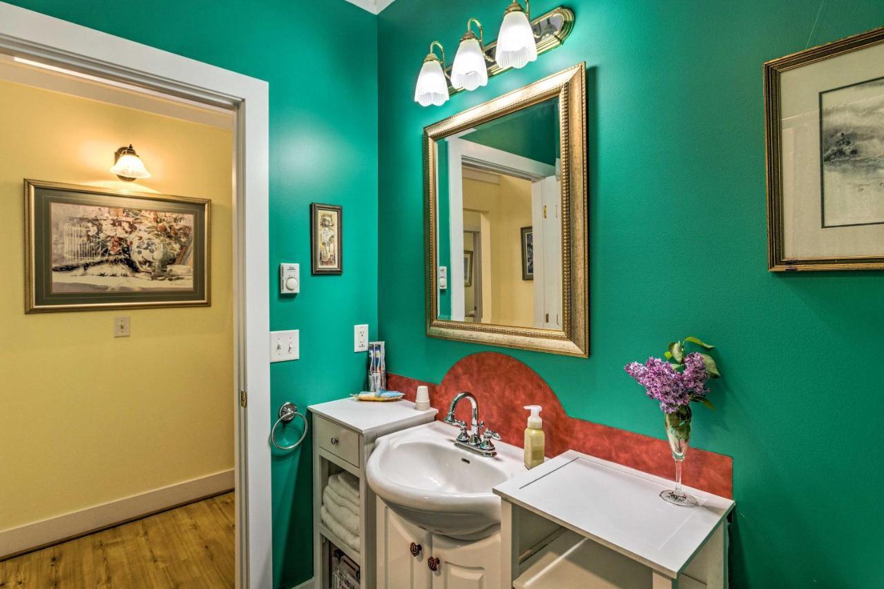 Charming Retreat Near Downtown Frankfort And Beaches 외부 사진